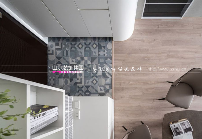 玄關(guān)地面選什(shén)麼地磚更适合?這(zhè)幾種地磚可以放(fàng)心選 玄關(guān)地面選什(shén)麼地磚更适合?這(zhè)幾種地磚可以放(fàng)心選