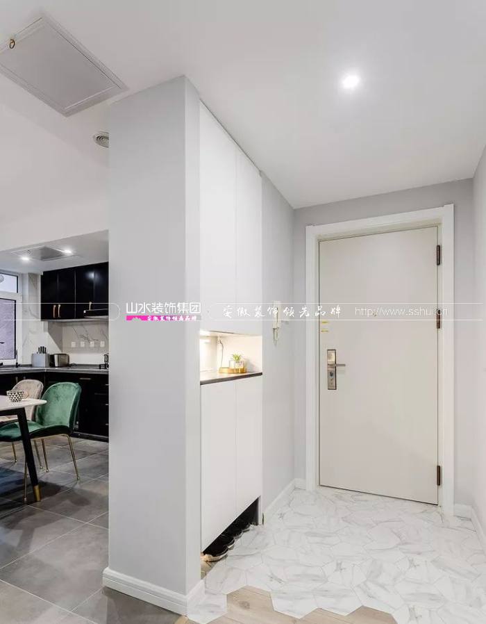 讓人(rén)崩潰的無玄關(guān)戶型,用這(zhè)幾種方法還能(néng)救回來(lái)! 讓人(rén)崩潰的無玄關(guān)戶型,用這(zhè)幾種方法還能(néng)救回來(lái)!